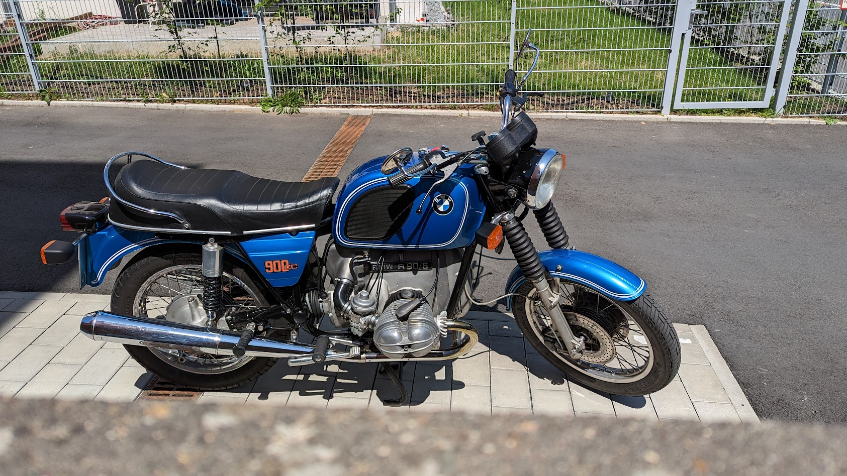BMW R90/6 Rückansicht